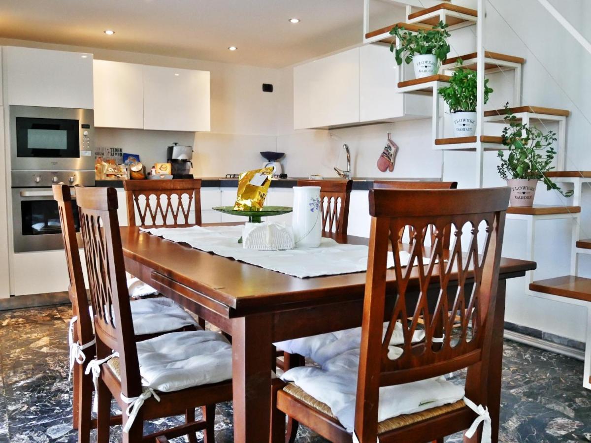 La Casetta Di Nonna Pina - Con Cucina In Pieno Centro Apartment *